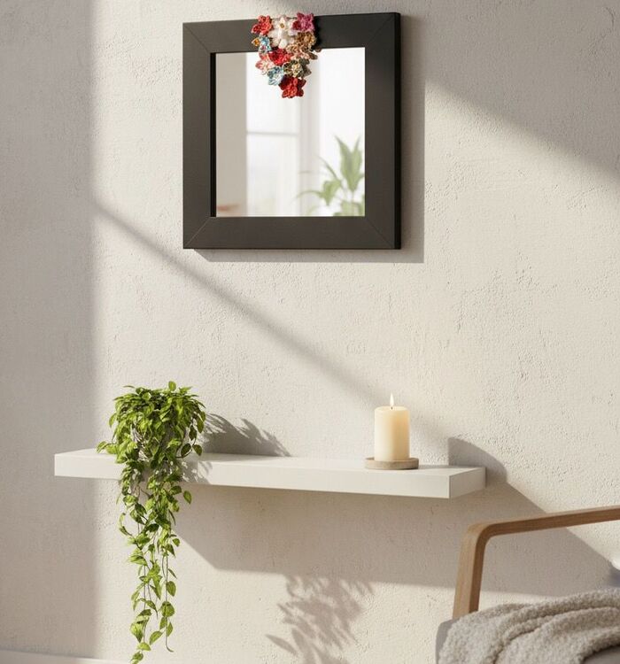 Espelho Moldurado Preto Enfeite Pomba da Paz 